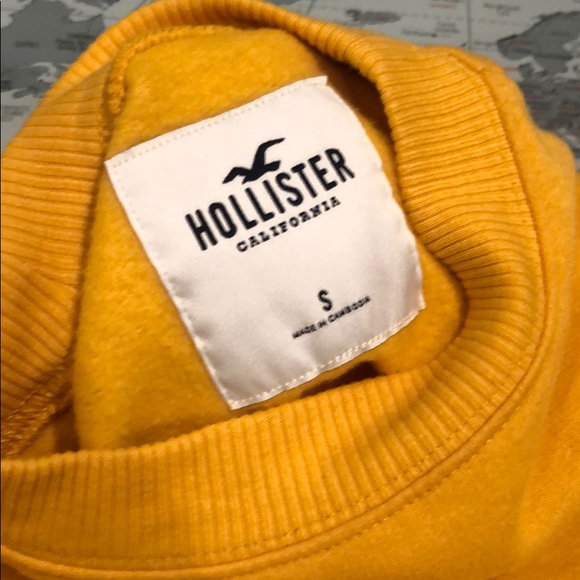Crop Hollister Sweater - Picture 3 of 3